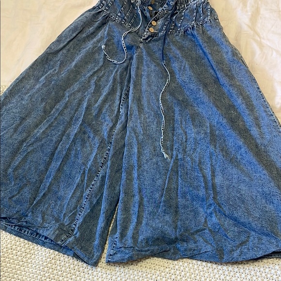 Wide-Leg Denim Pants - Picture 2 of 7